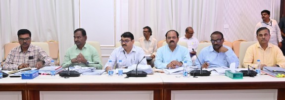 All the deserving will get Indramma houses, Indramma committees will be formed in the state till Dussehra festival. Review meeting of construction of Indramma houses.