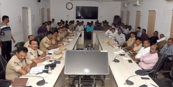 Fireworks business should be conducted according to safety standards - Warangal Police Commissioner Amber Kishore Jha