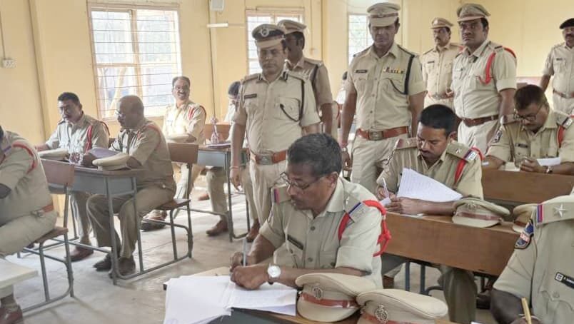head constable exams inspected by cp