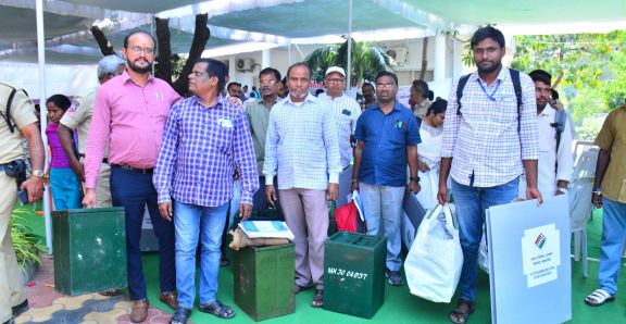 collector, satiya sharda