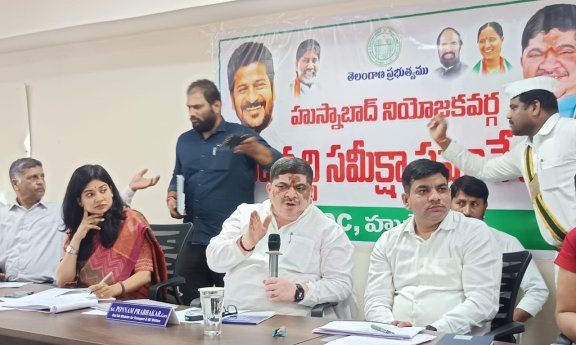 poonam prabhakar in husnabad