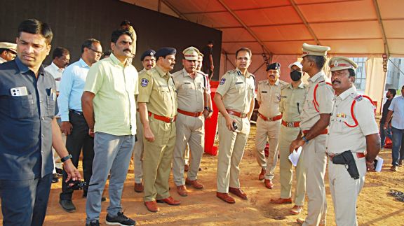 cm visit to narsampet