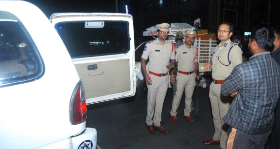 warangal police naka bandi 