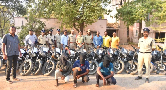 motorcycle theft arrested 