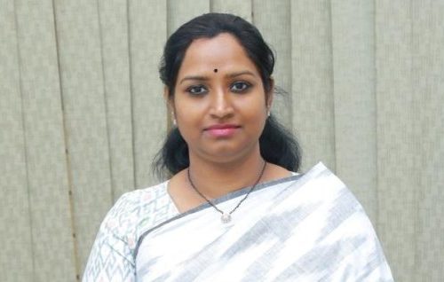 warangal mp Dr kadiyum kavya