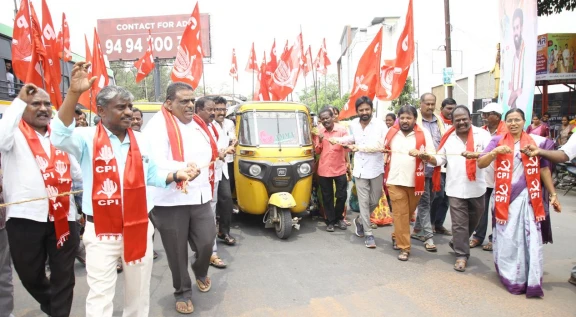 cpi demands price petrol and diesel
