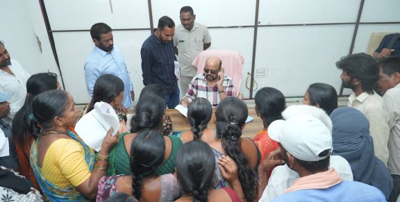mlc konda murlidhar public petions